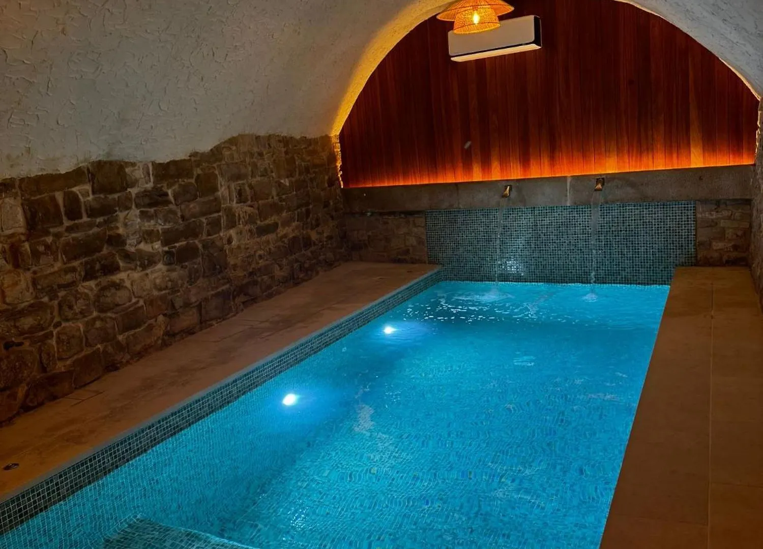 Cal Jandó Villa Segura  Segura (Catalonia)
